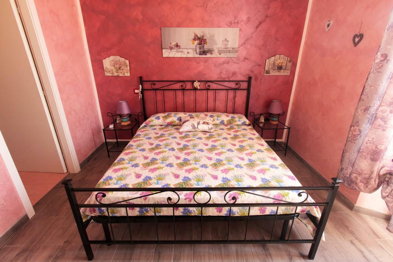 Villa Mary'S House Civitavecchia Esterno foto